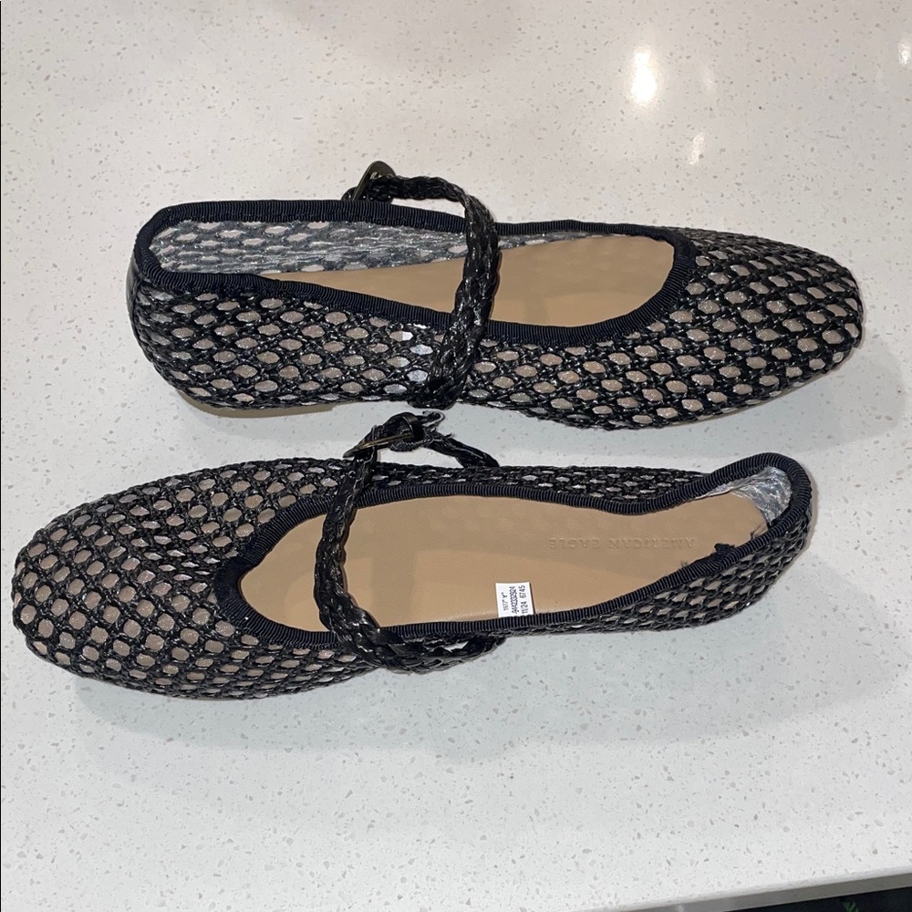 American Eagle Black Mesh Women's Shoes - Picture 3 of 9